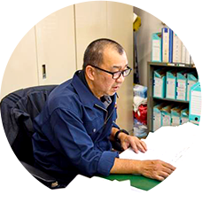 スタッフインタビュー