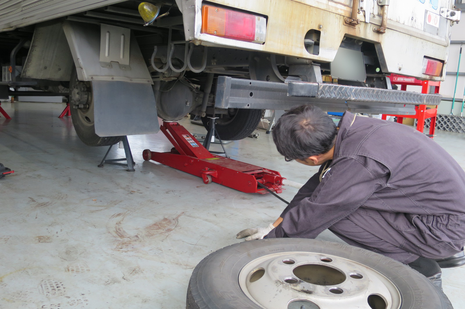 自動車整備工場 SCF吉川