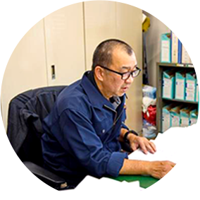 スタッフインタビュー